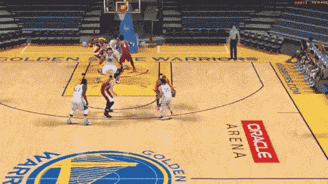 NBA2K16 原地花式晃人 NBA2K16突破晃倒人教程：善于利用游戏中的提示和教程
